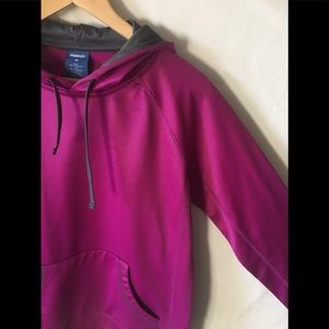 Reebok Sweaters - Reebok Hoodie Sweater Size Medium Reebok Sweaters - Reebok Hoodie Sweater Size Medium